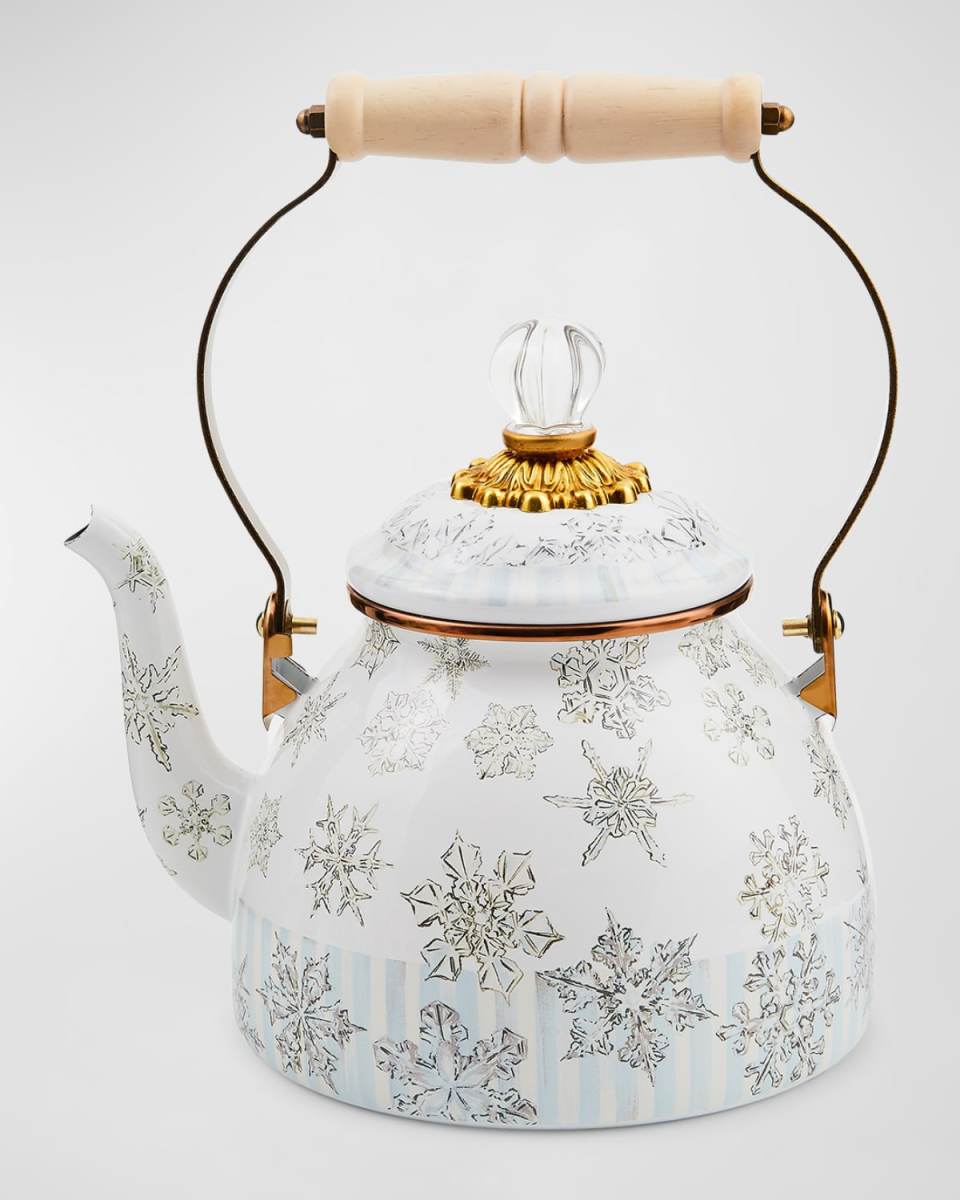 Winter Palace 2-Quart Tea Kettle